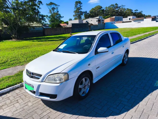 Chevrolet Astra Sed. Advant. 2.0 8V MPFI Flexp. 4P 2008