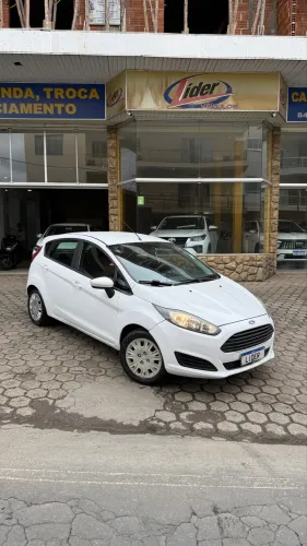 Ford Fiesta 1.5 16V Flex Mec. 5P 2015