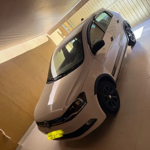 Volkswagen Gol Geração VI Track 1.0 8V MI Total Flex Mec. 4P 2014