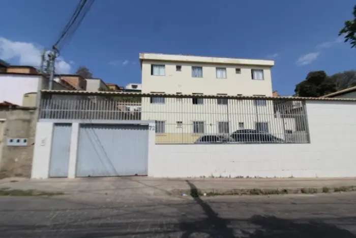 Apartamento 3º Andar Renda a partir de 1.900,00 165 mil?Juliana - BH