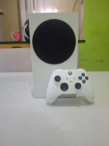 XBOX SERIES S SEMINOVO