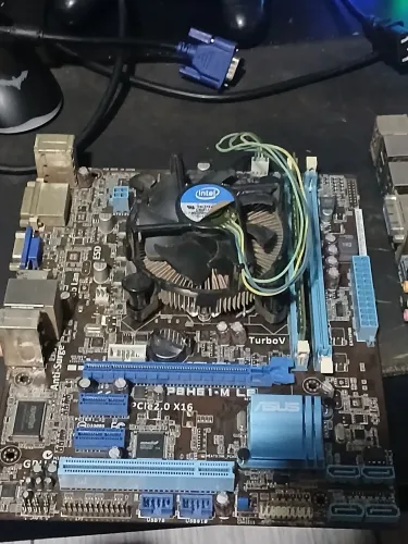 Placa mãe + Processador + Memória Ram