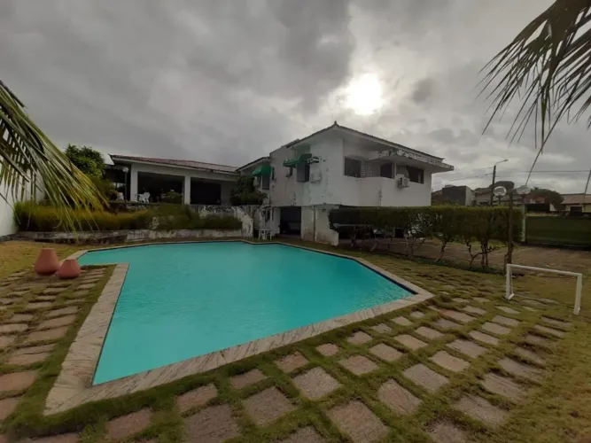 Casa com perfil comercial 3 dormitórios à venda, 1007 m² por R$ 1.700.000 - Capim Macio - 
