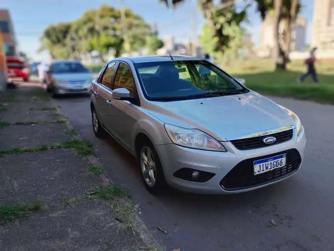 Ford Focus Sedan 2.0 16v/2.0 16V Flex 4P Aut. 2010