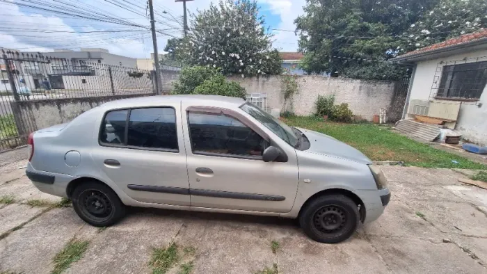Renault Clio Expression 1.0/1.0 Hi-power 16V 3P 2004