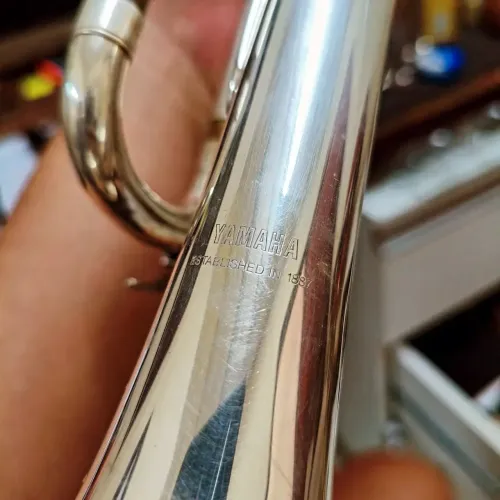 Trompete Yamaha 1335 orinial prata.