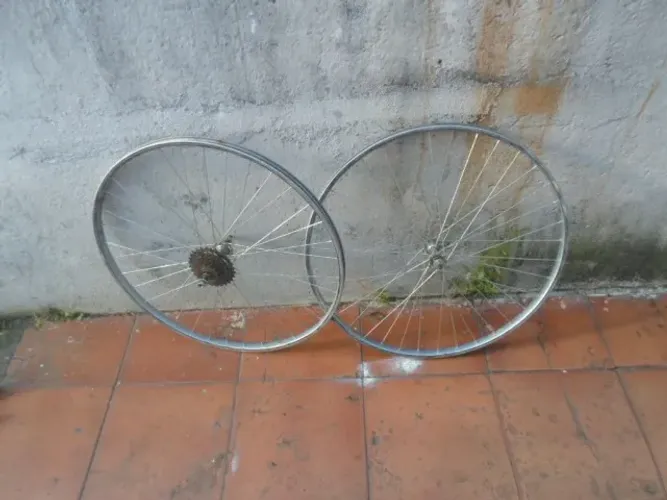 RODA CECI 26 1 3/8 bicicleta antiga