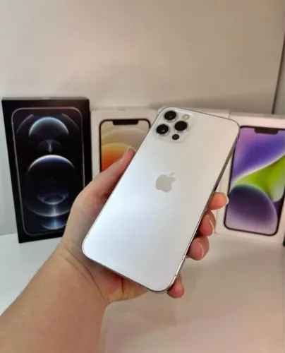 Iphone 12 pro max na garantia