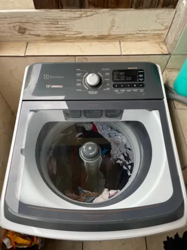Máquina de lavar electrolux LEC15