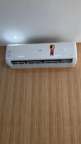 Ar Condicionado Split Inverter Elgin 18.000 BTU 220v