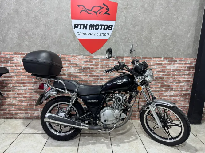 Suzuki Intruder 125 2014 Carburada!