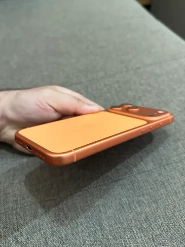 iPhone 17 pro max laranja 256gb