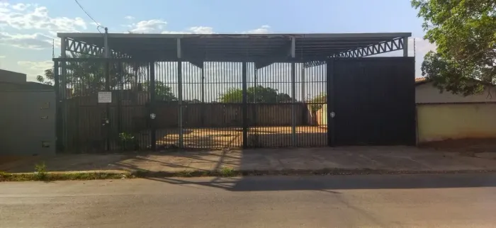 Galpão com 400m² a venda no St. Jardim Botânico, oportunidade!