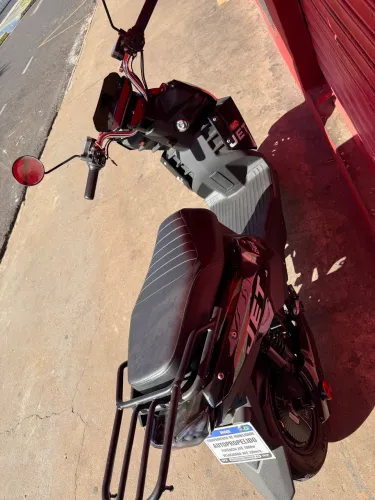 Moto Jet zera único dono