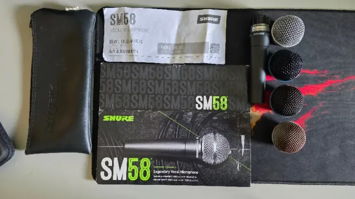 Shure SM58S Microfone de Mão Dinâmico Cardióide para Vocais