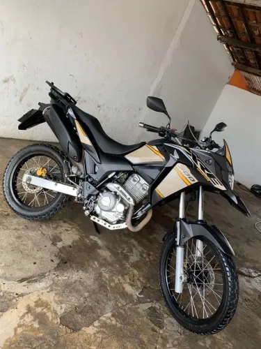 XRE 300