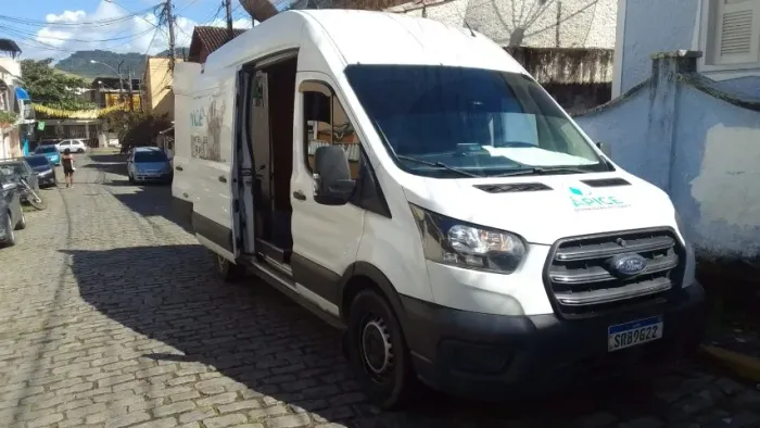 Ford Transit Furgão 2.0 Longo Turbo Diesel 2023