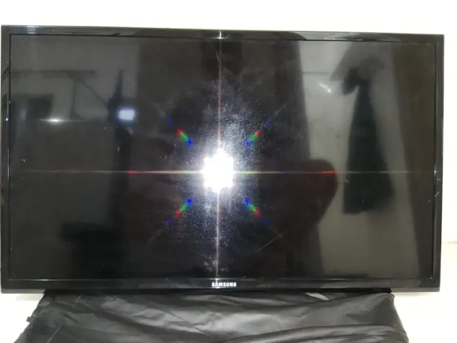 Televisão 33 polegadas 