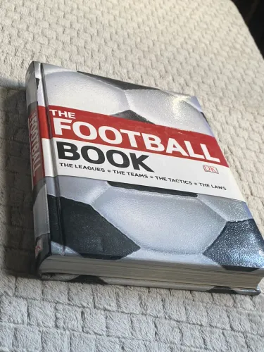 Livro Importado The Football Book - Editora Dk (Em Inglês)
