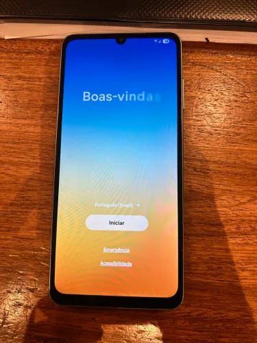 Vendo celular Samsung A06 verde R$450,00 com garantia de quebra até 12/2026