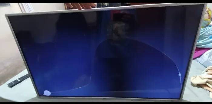 RETIRADA DAS PEÇAS TELA TRINCADA DA TV PHILCO MODELO: PTV40G50SNS 4K Led