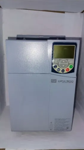 O inversor de frequência WEG CFW500D24P0T4DB20G2
