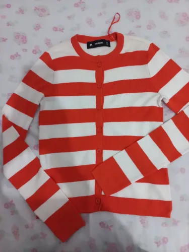 Blusa hering usada 1 vez em excelente estado tamanho PP ou P