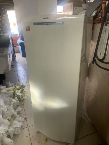 Geladeira cônsul 280lt