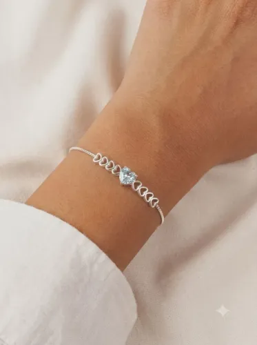Pulseira Romântica de Corações Vazados e Zircônia Azul - Prata 925