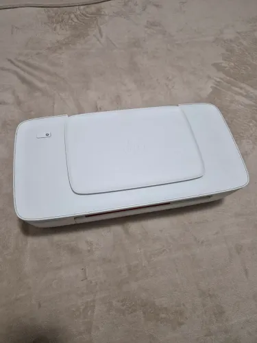 Impressora HP 1115, em ótimo estado, funcionando bem, não vai com cartucho.,