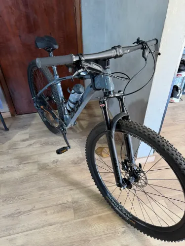 Bike Oggi 7.5 zerada tamanho 17