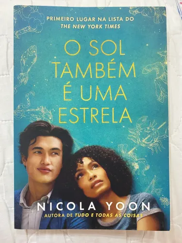 Livro: O Sol Também É Uma Estrela - Nicola Yoon | Capa do Filme - Arqueiro