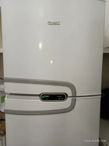Geladeira Consul 220V