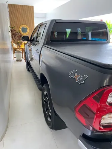 Toyota Hilux CD SRX 4X4 2.8 TDI 16V Diesel Aut. 2025