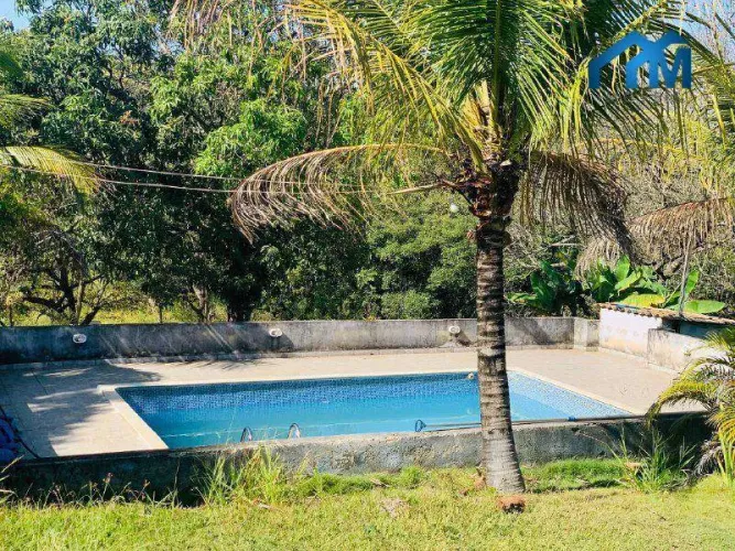 Seu Espaço no Interior  Chácara com Quintal Gigante e Churrasqueira!