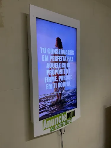 TOTEM TELA CORPORATIVA