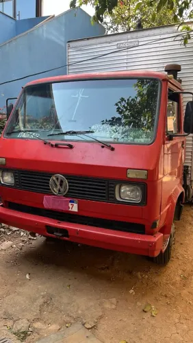 Caminhão Baú VW 7 90