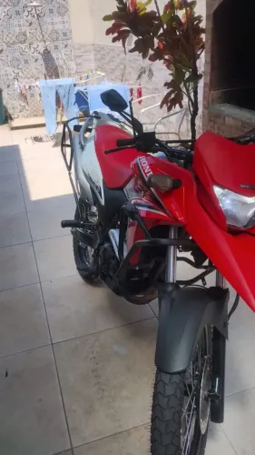 XRE 300 top muito bonita