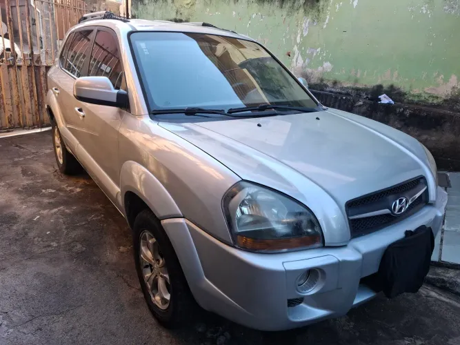 Hyundai Tucson 2.0 16V Aut. 2012