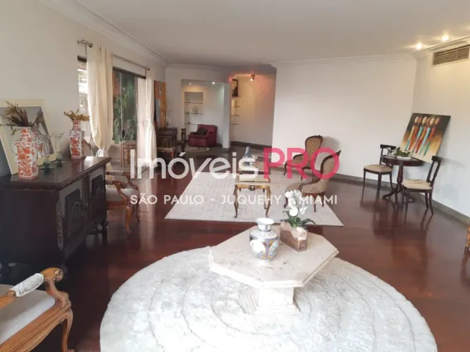 Apartamento 420m² 4 dormitórios para Venda em Moema