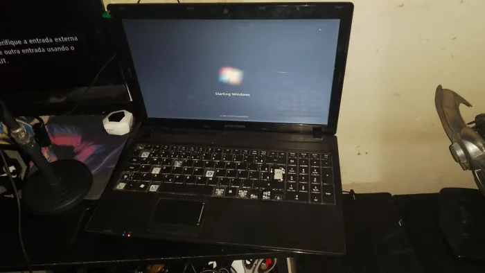 Notebook E-Machines Antigo (TELA INTEIRA + HD 500GB)