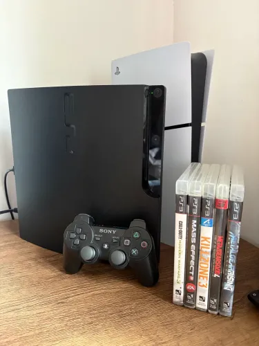 Ps3 slim 320gb com 5 jogos originais completos