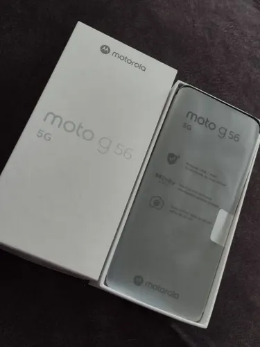 Moto g56 seminovo (2 meses de uso)