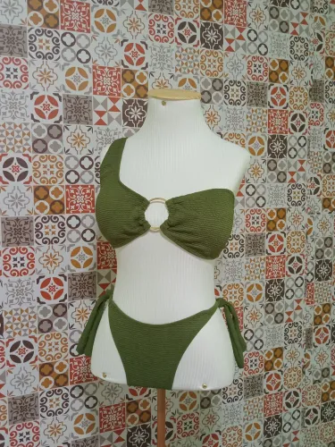 Vende-se maniquim