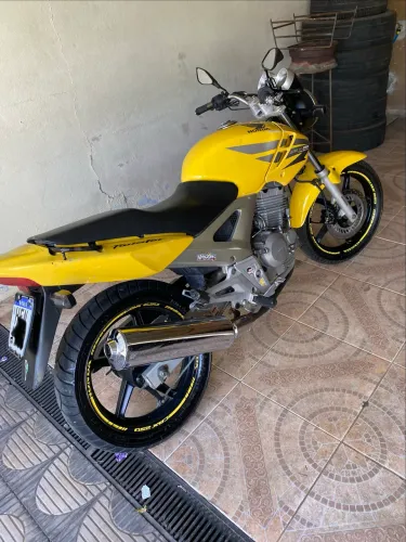 Cbx Twister 250