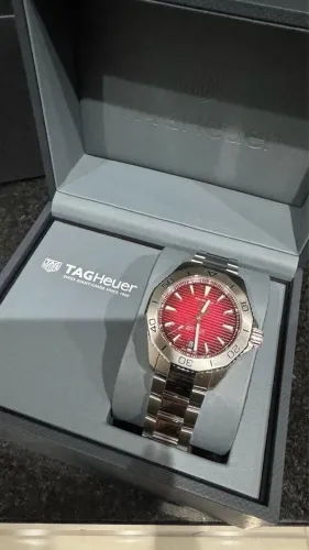 TAG Heuer Aquaracer Professional 200 Automático ? Vermelho ? Completo (Caixa + Garantia)