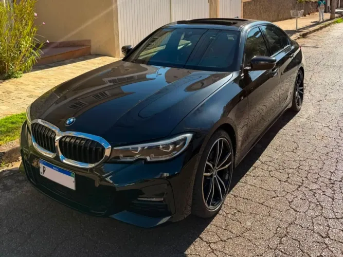 BMW 320I A 2.0 TB M Sport Activeflex 16V 4P 2022