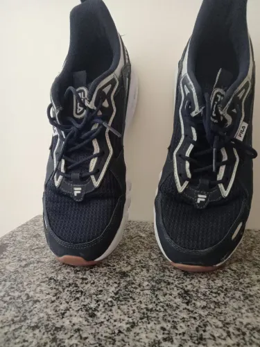 Vendo tênis,masculino da Puma, 37_pouco uso $ 150,