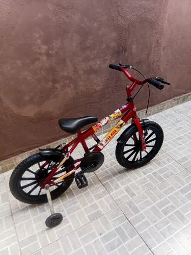 Bicicleta infantil aro 16 homem de ferro