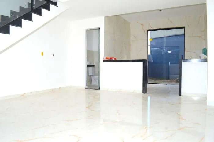 Casa à Venda - Goiânia, 2 Quartos, 135 m2